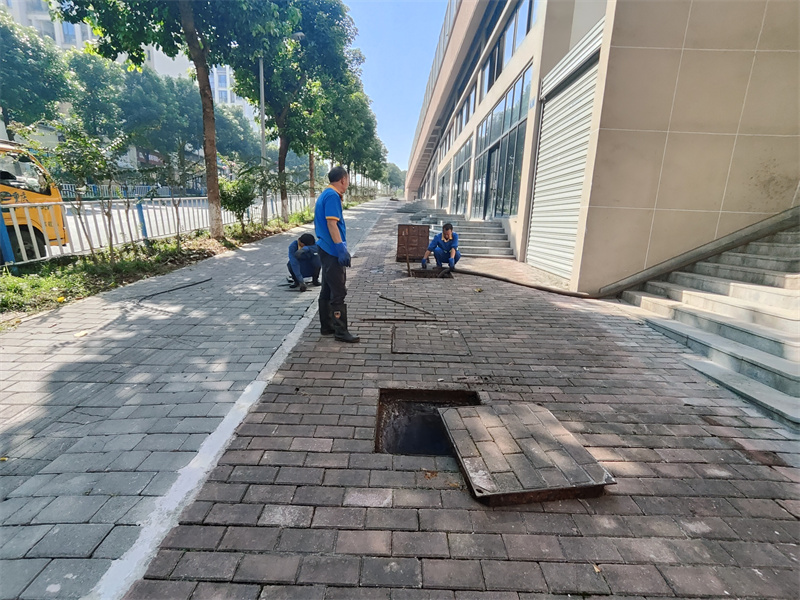 长寿化粪池清掏周期按需确定科学维护